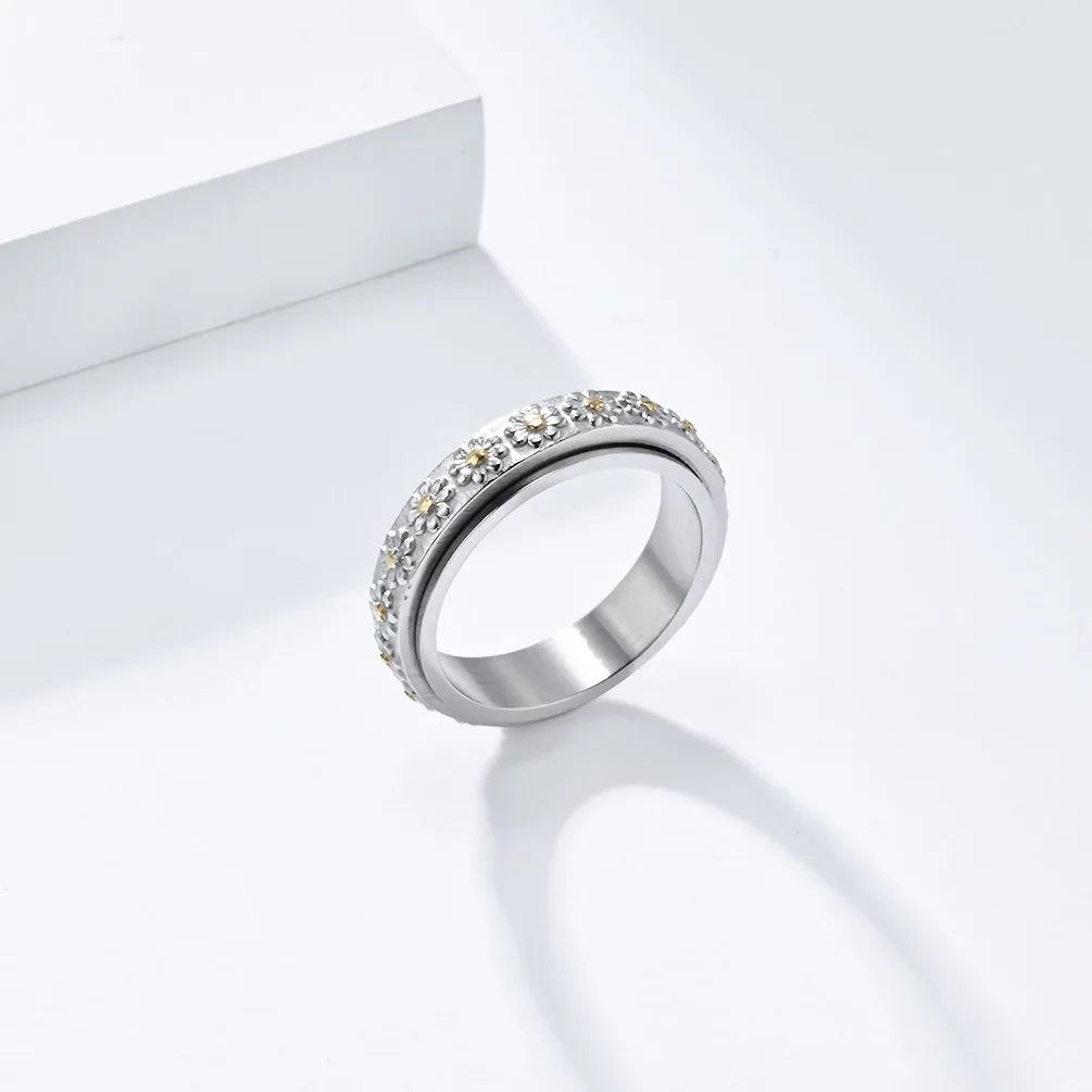 LILY ROTATING RING 