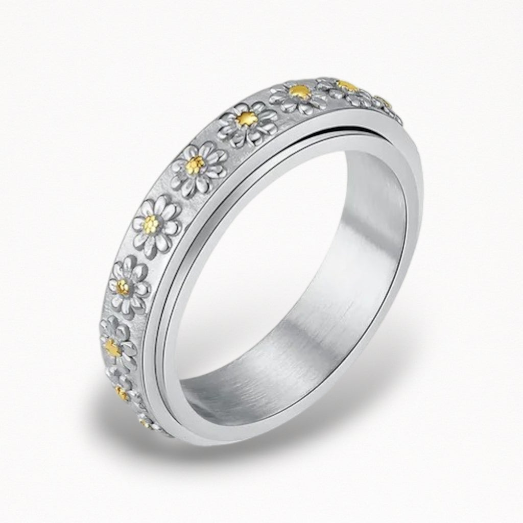 LILY ROTATING RING 